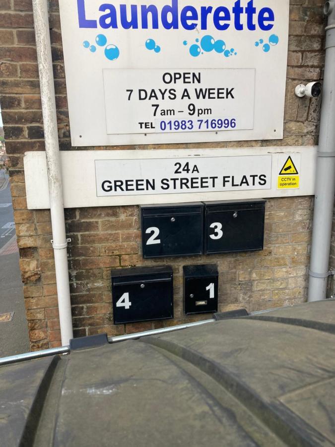 Lovely Two Bed Apartment @ 24A Green Street Ryde  Esterno foto